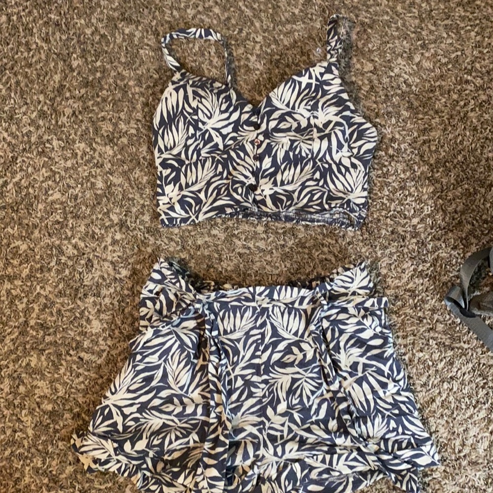 Two piece short set